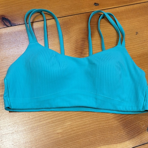 LULULEMON Green Like A Cloud Ribbed Bra Light Support Molded Foam Cups - Picture 3 of 10